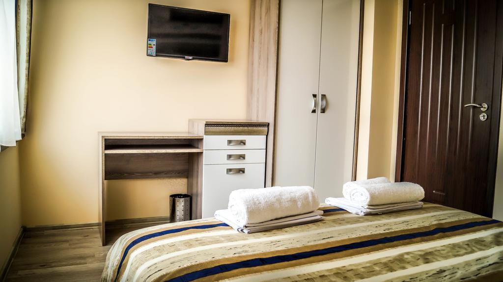 Guest House Meridi Priseltsi Ngoại thất bức ảnh