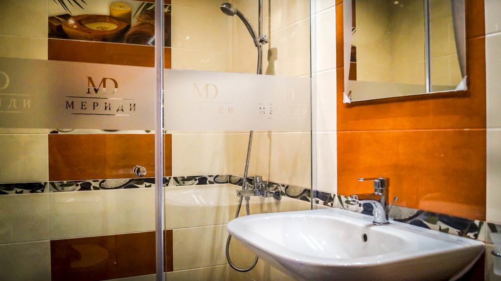 Guest House Meridi Priseltsi Ngoại thất bức ảnh