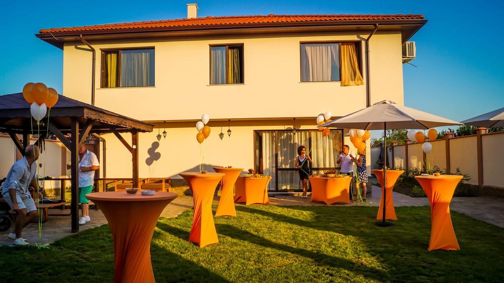 Guest House Meridi Priseltsi Ngoại thất bức ảnh
