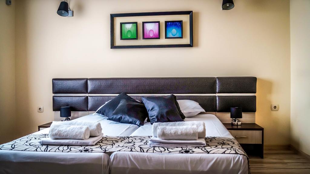Guest House Meridi Priseltsi Ngoại thất bức ảnh
